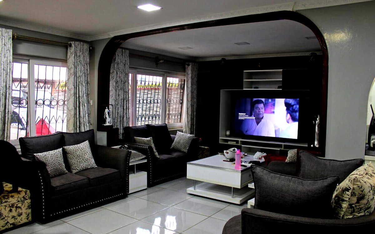 6-Bed Maisonette Walking Distance to Sarit Centre - Westlands