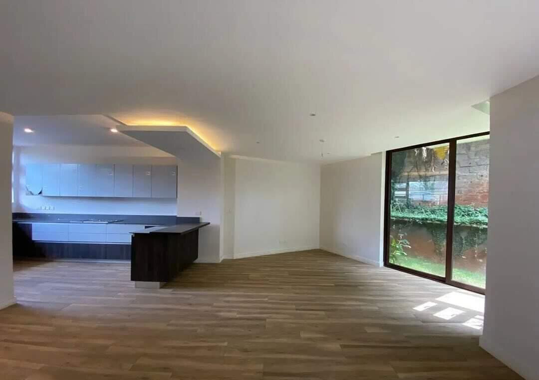 4-Ensuite Townhouse with Family Room & Generator - Lavington