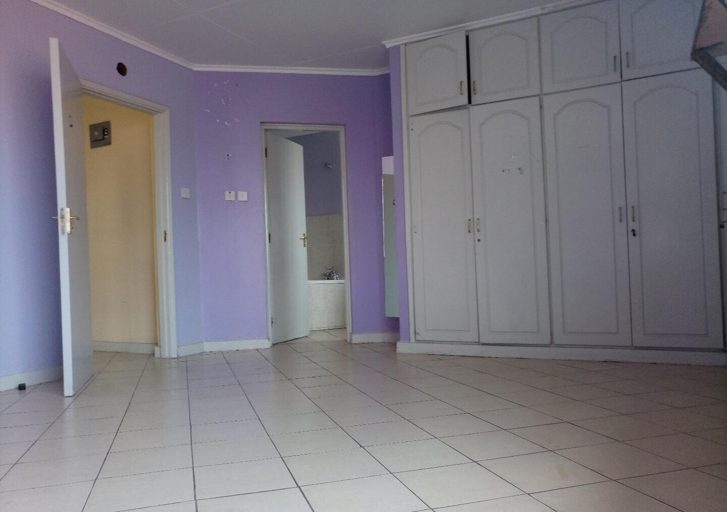 4BR Townhouse with Private Gate & Manicured Gardens - South C