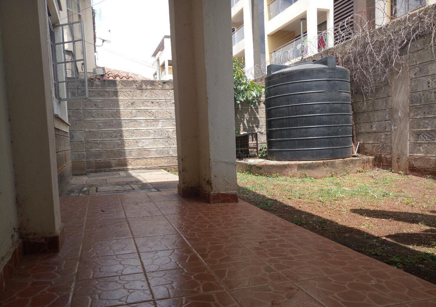 4BR Townhouse with Private Gate & Manicured Gardens - South C