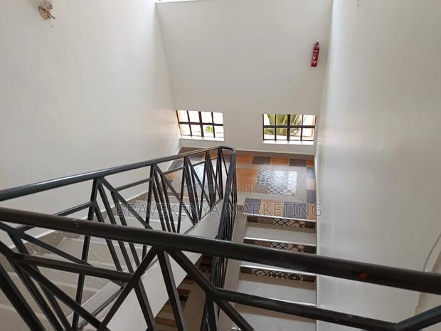 5bdrm House in Nyari Estate for rent