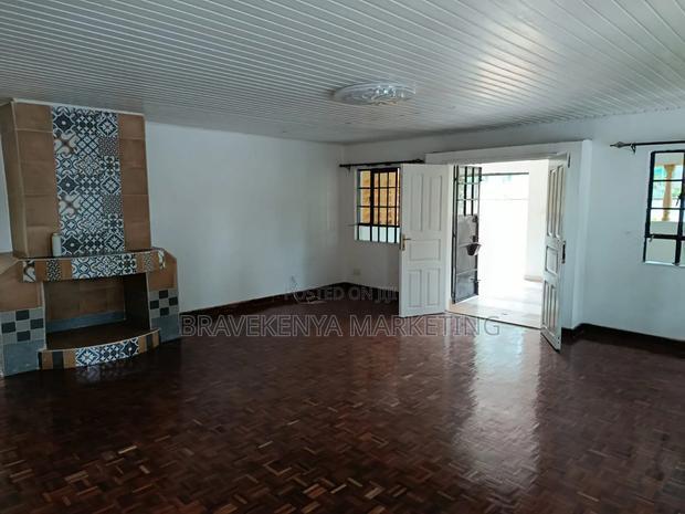 5bdrm House in Nyari Estate for rent