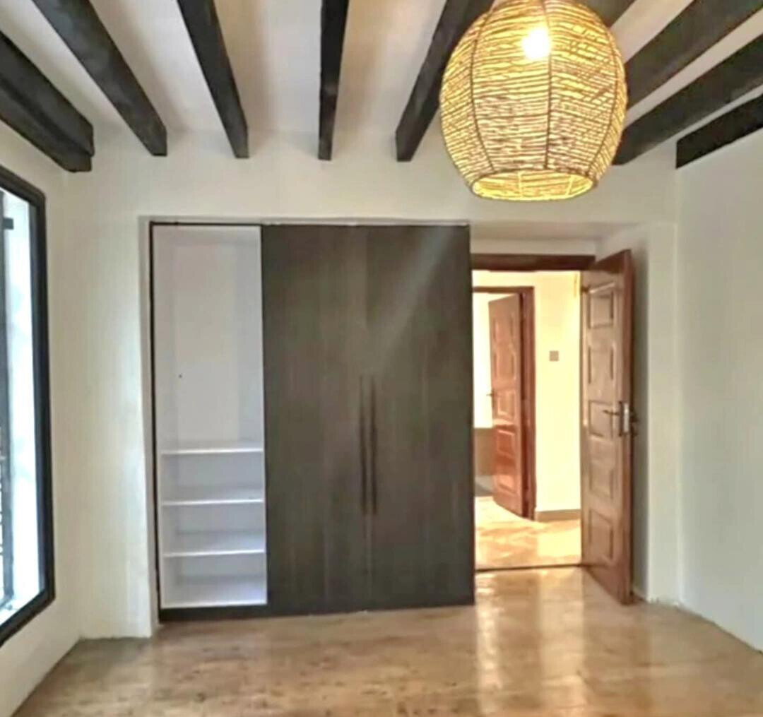 3BR Forest Home with Garden