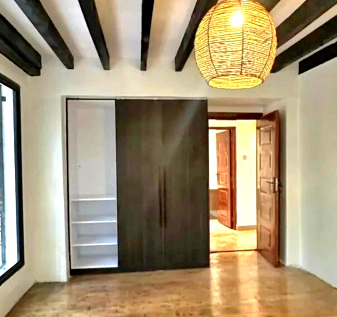3BR Forest Home with Garden
