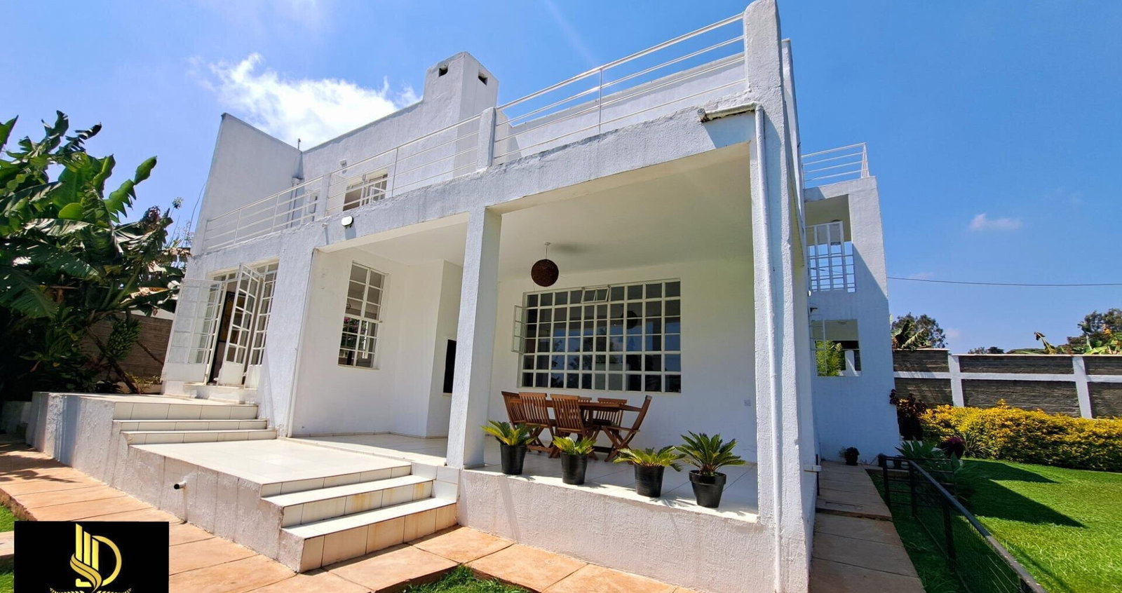 Scandinavian-Kenyan 4-Ensuite Townhouse on 1/4 Acre - Lower Kabete
