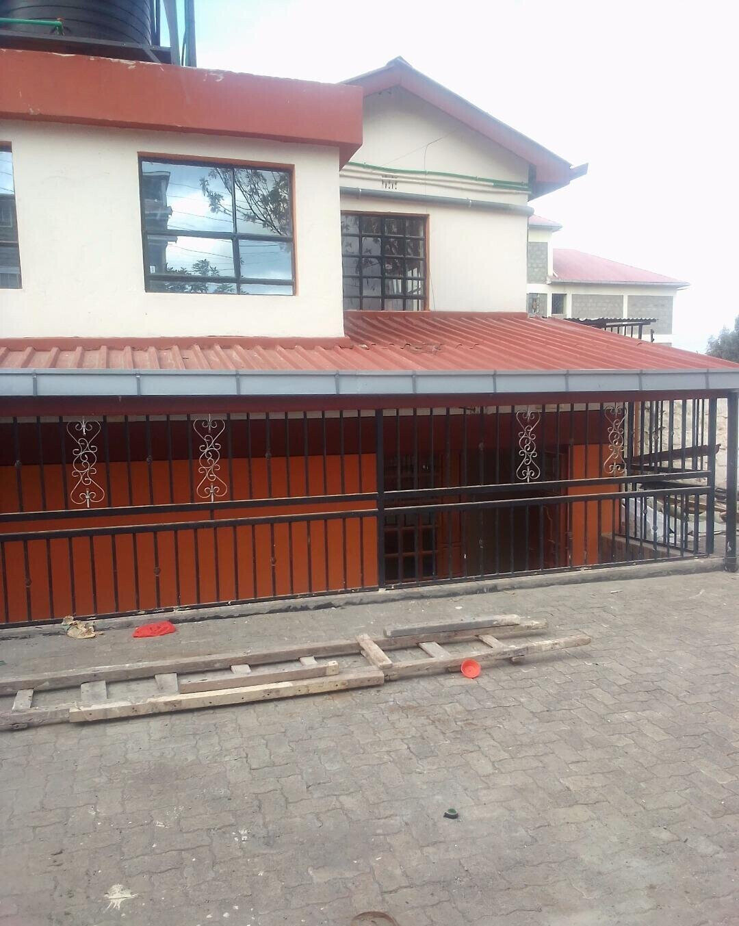 6-Bedroom Maisonette 100 Yards from Magadi Highway - Kiserian