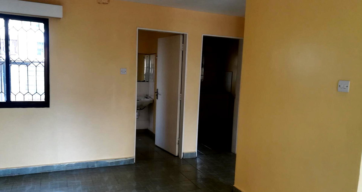3BR Townhouse 5 Mins from JKIA with 24-Hour Security - Nyayo Embakasi