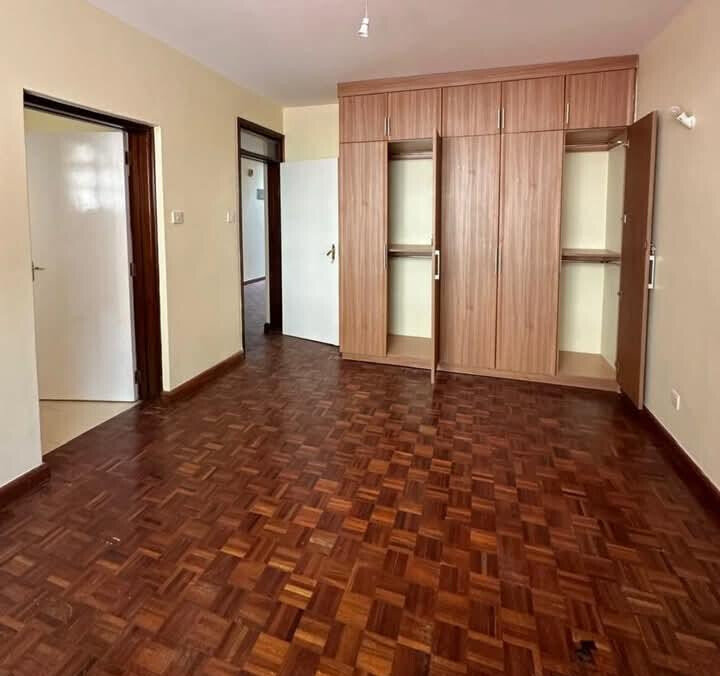 0.15 Acre 5BR Haven at KSh 450K