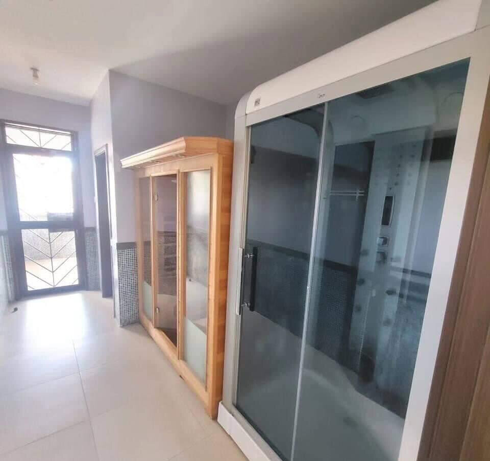5-Ensuite Townhouse with Sauna & Steam - Lavington