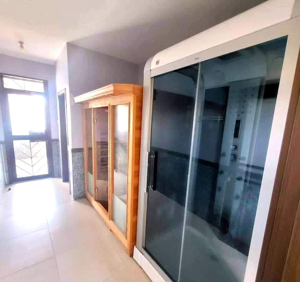 5-Ensuite Townhouse with Sauna & Steam - Lavington