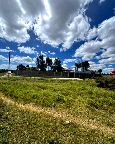 KSh 9.6M Garden Plot with Parking