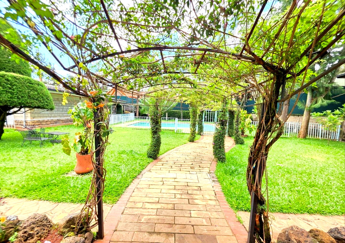 KSh 450K 5BR Garden Oasis