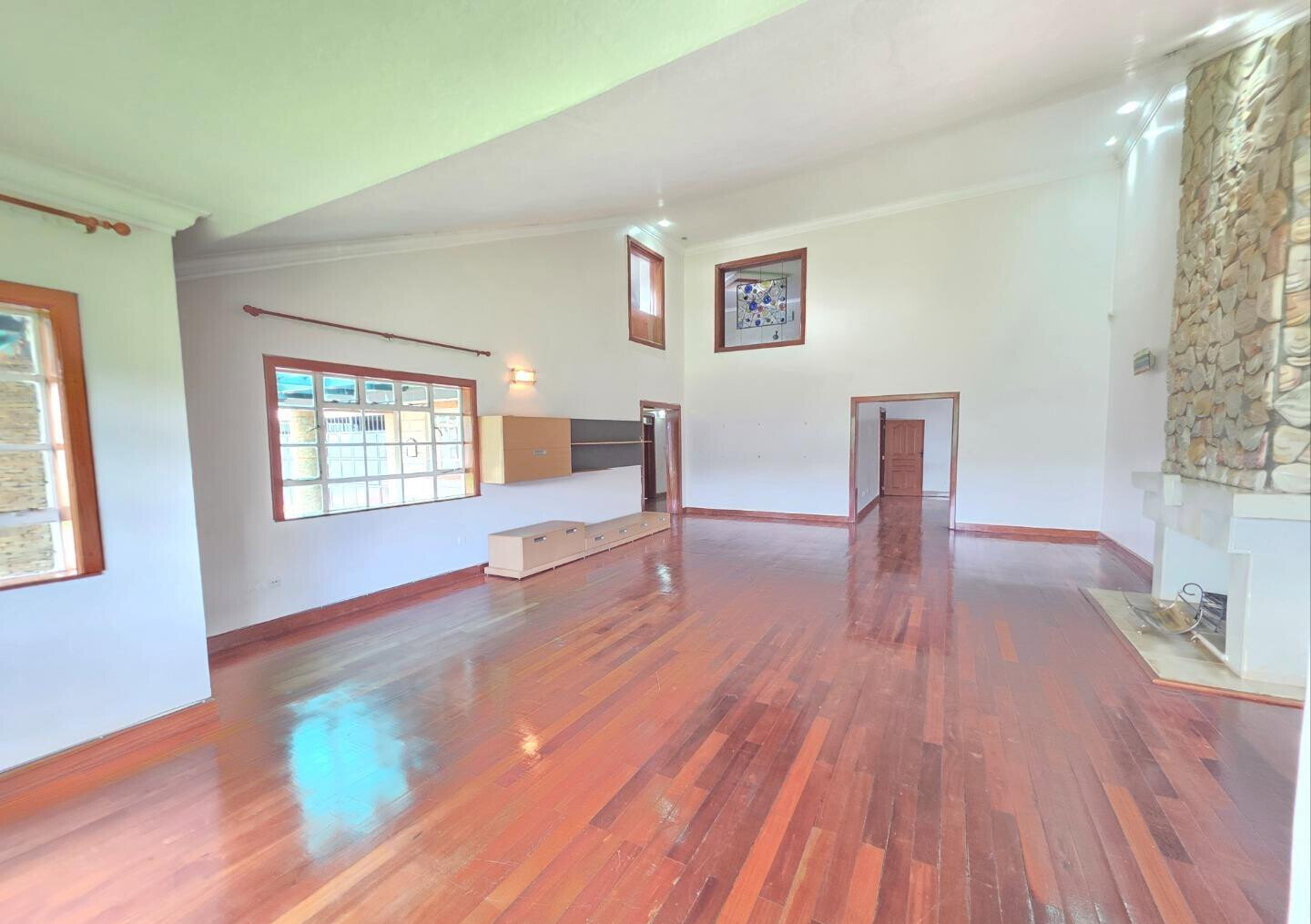 KSh 450K 5BR Garden Oasis