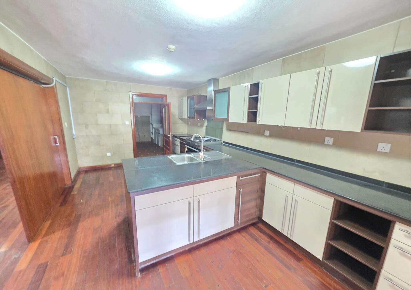 KSh 450K 5BR Garden Oasis