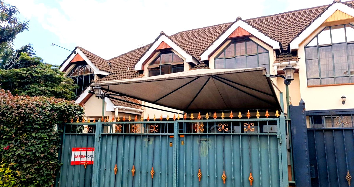 5-Ensuite Townhouse with Generator & Borehole - Lavington