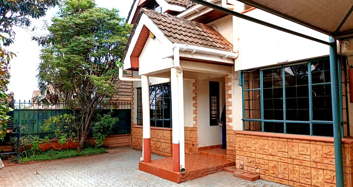 5-Ensuite Townhouse with Generator & Borehole - Lavington