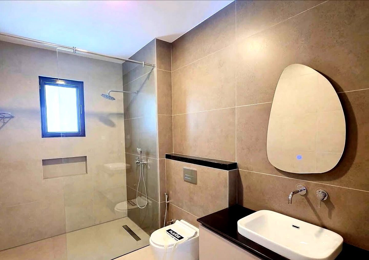 4BR Duplex with Rooftop Terrace & Clubhouse – Langata
