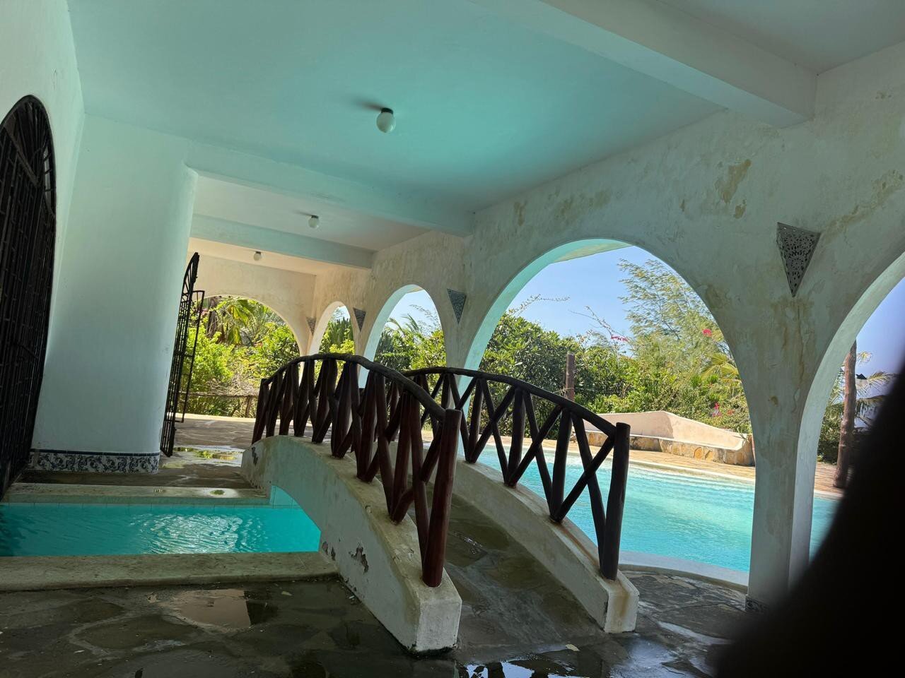 4BR Beachfront Villa on 4 Acres with Title Deed