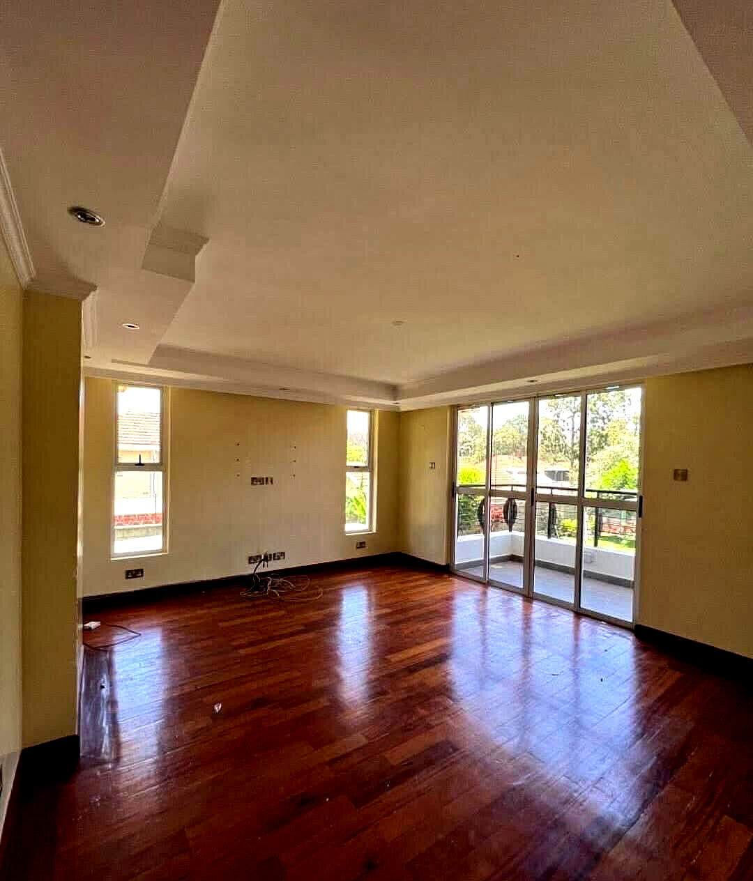 5-Ensuite Townhouse with DSQ & Private Garden – Karen