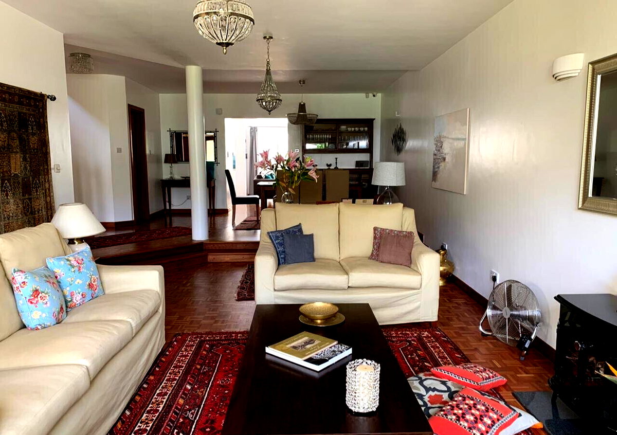 5BR Townhouse with Integrated Appliances & Solar - Kilimani