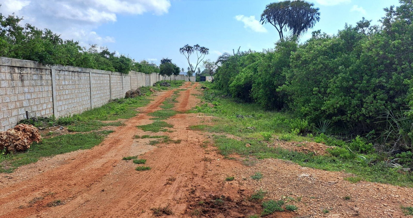 Garden Plot with Parking at KSh 1.8M