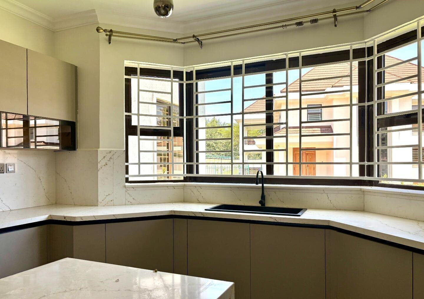 Luxury 4BR Villa at KSh 500K
