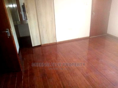 6bdrm Townhouse/Terrace in Kisembe, Hardy for sale - Image 2