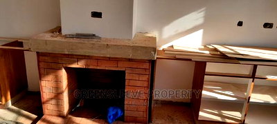 6bdrm Townhouse/Terrace in Kisembe, Hardy for sale - Image 11