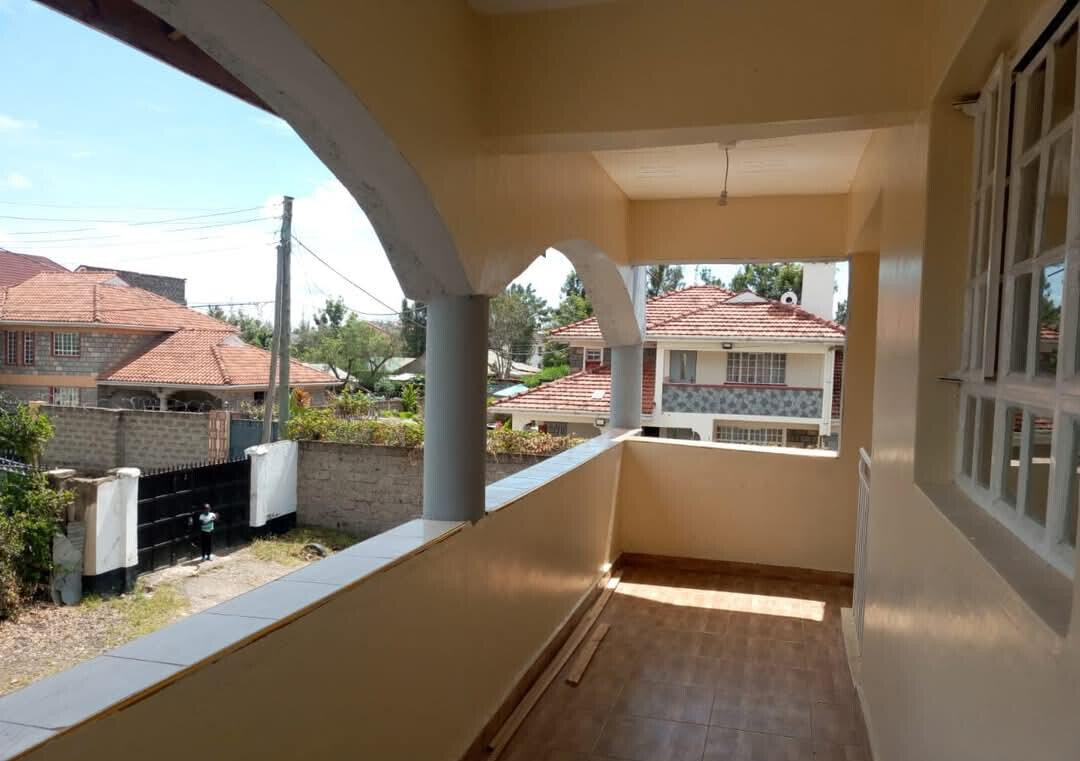 3BR Townhouse on 50x100 with Master Ensuite - Syokimau