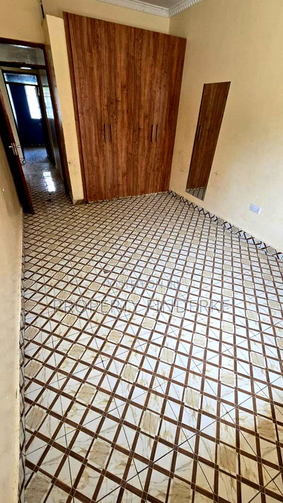 4bdrm Bungalow in Kitengela for rent - Image 6