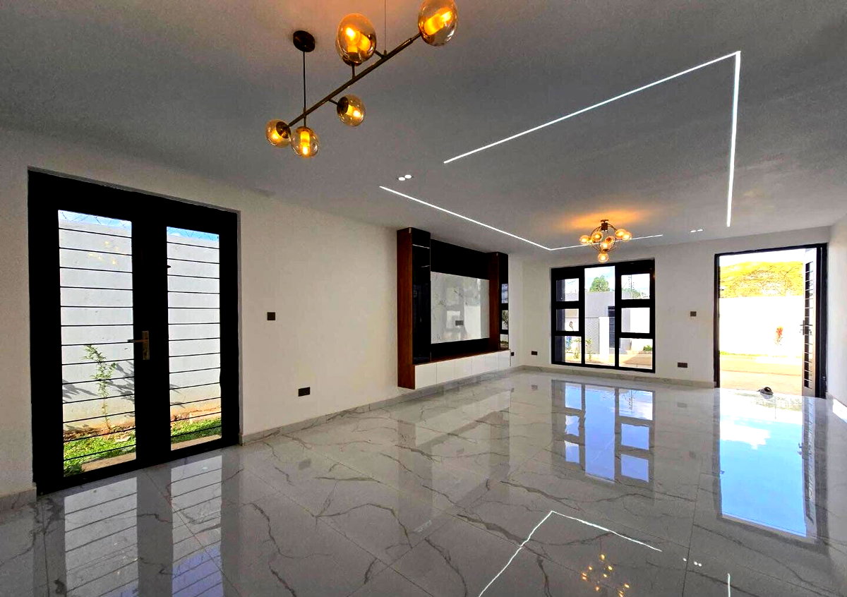 5BR Townhouse with Garden at KSh 22M