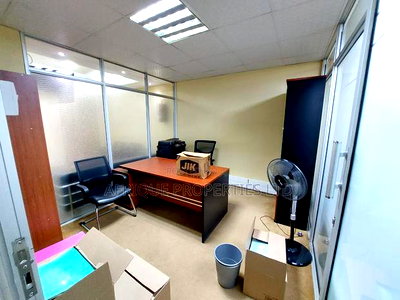 Parkland Spacious Fully Furnished Office to Let - Image 6