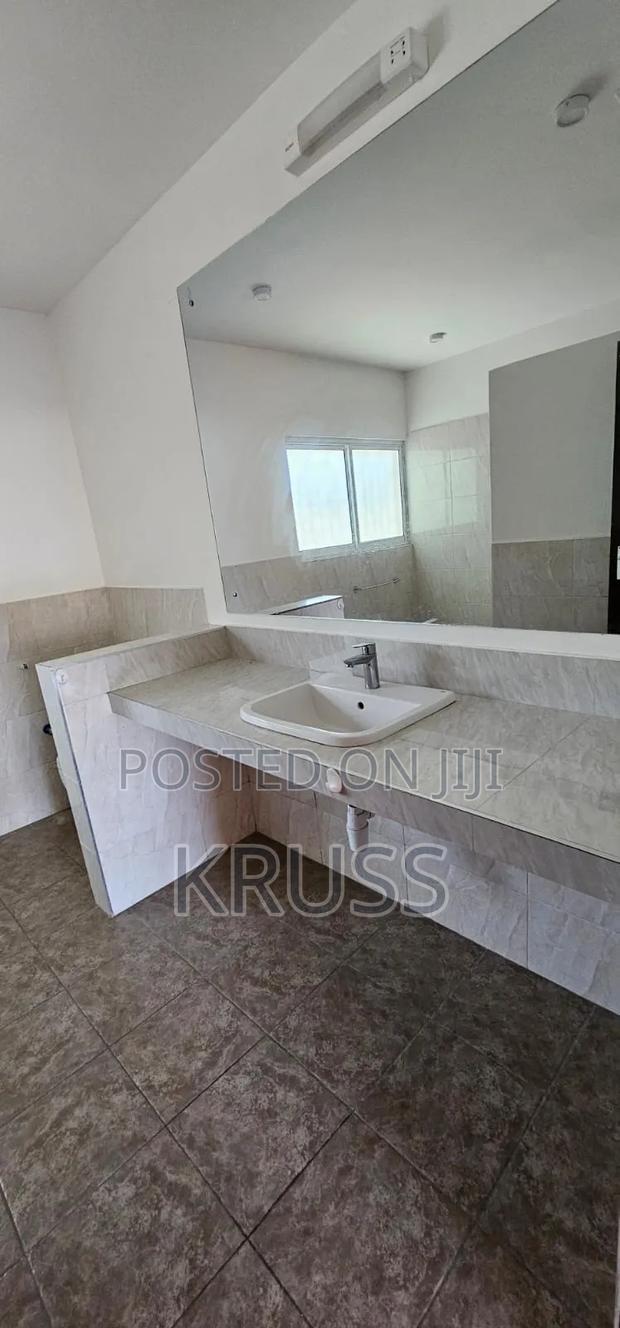 4bdrm Townhouse / Terrace in Nyali Mkomani for rent