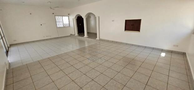 4bdrm Townhouse / Terrace in Nyali Mkomani for rent