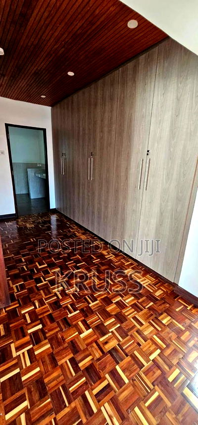 4bdrm Townhouse / Terrace in Nyali Mkomani for rent - Image 11