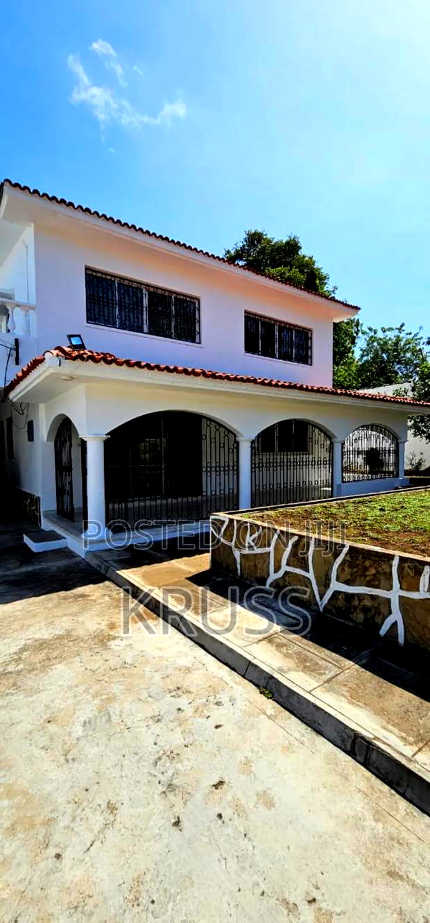 4bdrm Townhouse / Terrace in Nyali Mkomani for rent