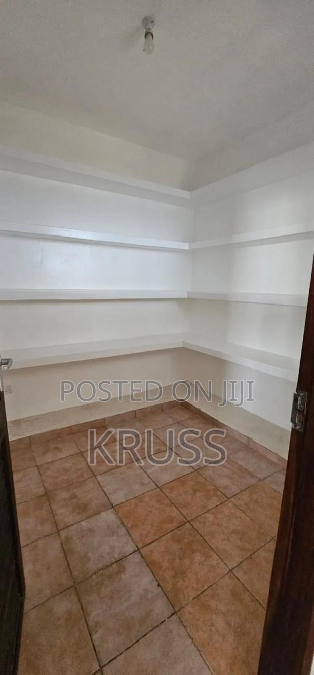 4bdrm Townhouse / Terrace in Nyali Mkomani for rent