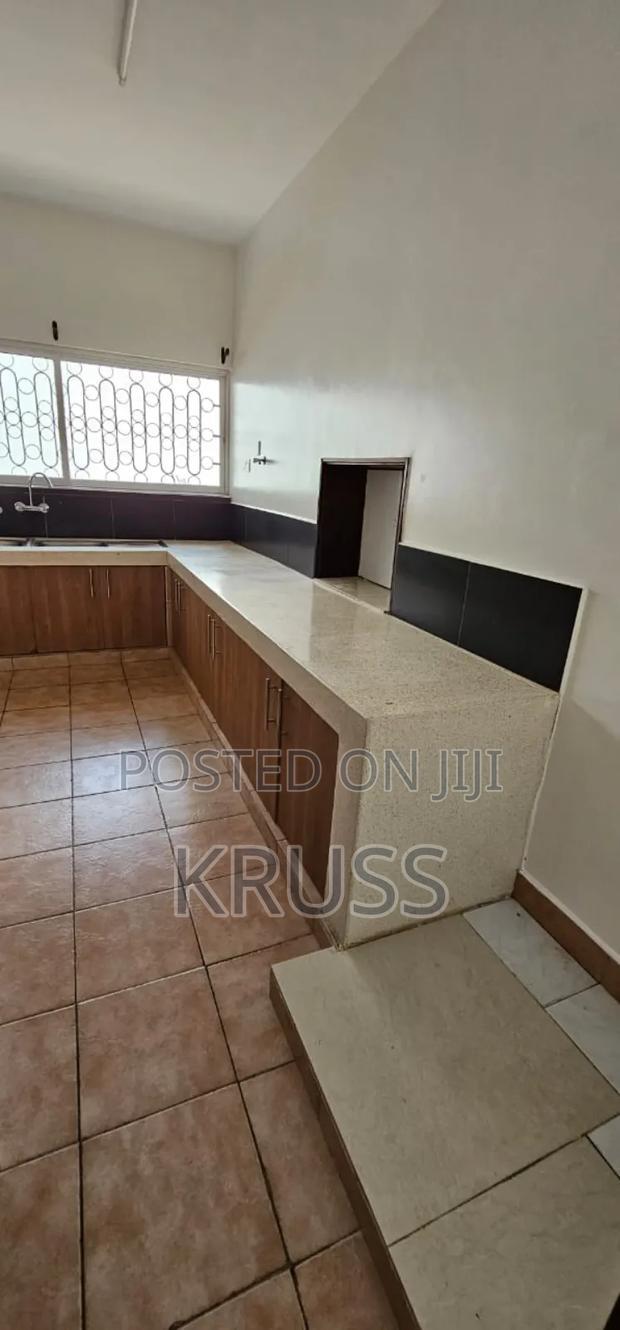 4bdrm Townhouse / Terrace in Nyali Mkomani for rent
