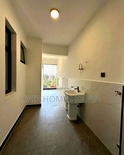 4bdrm Apartment in Valley Arcade, Lavington for rent - Image 12