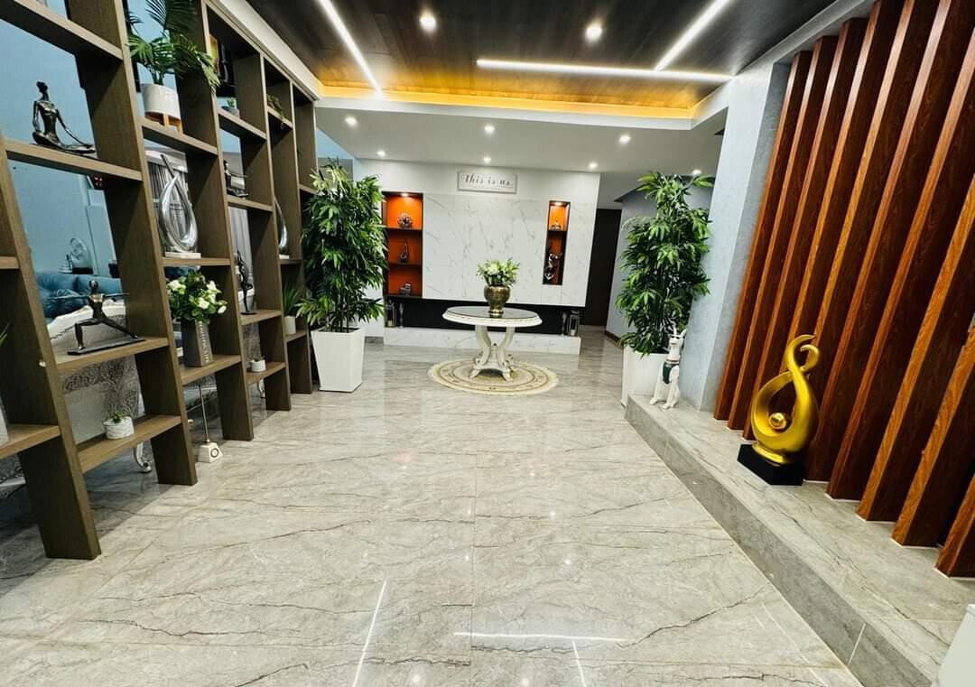 6-Ensuite Villa with Panic Room & Gym - Lavington