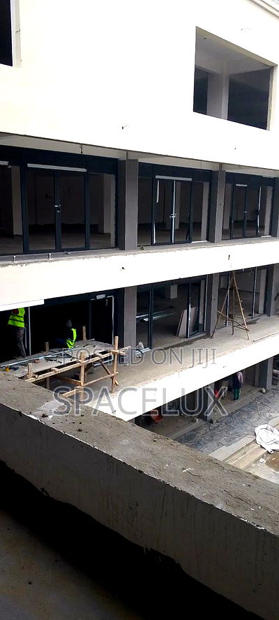 Nice Shops Space - Image 5