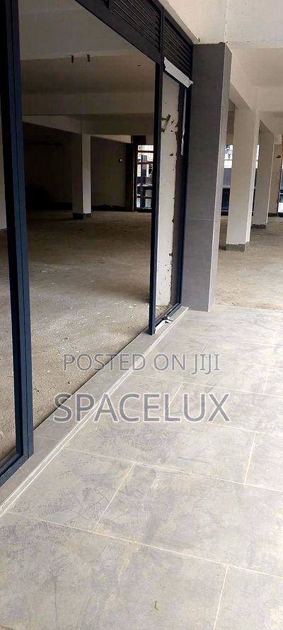 Nice Shops Space - Image 6