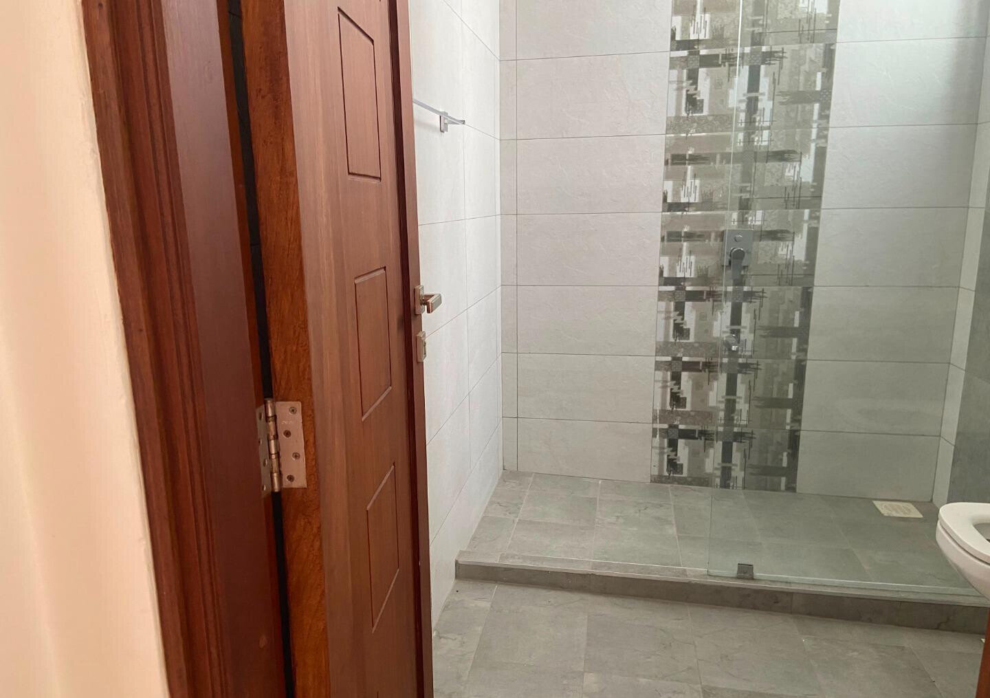 Oceanfront 2BR with KES 170K Monthly Rental Income - Nyali