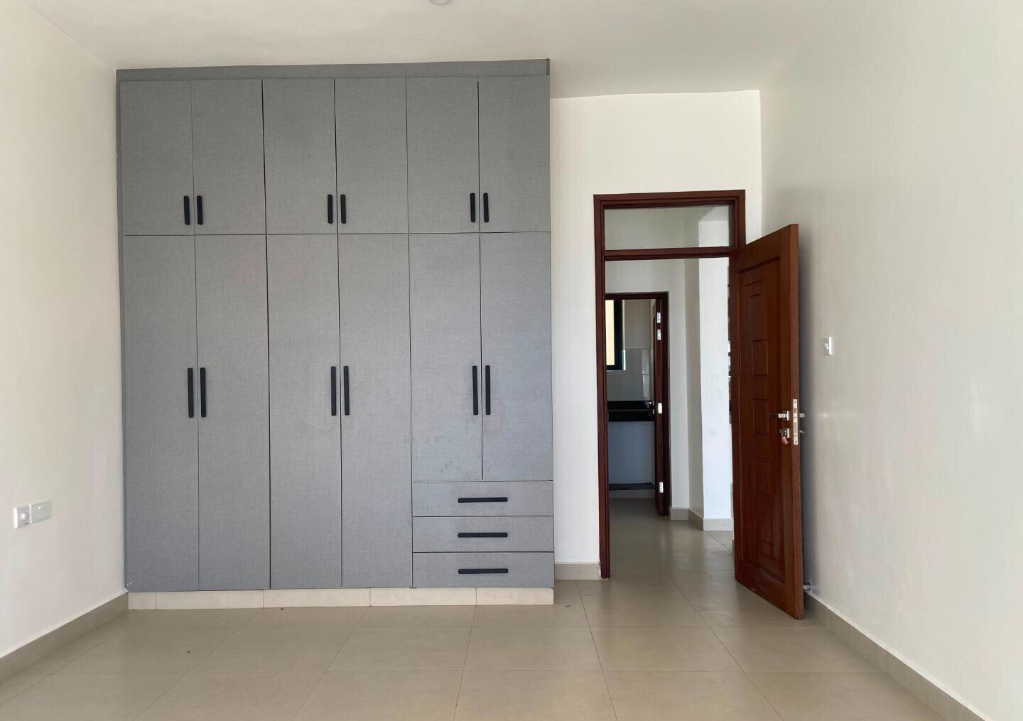 Oceanfront 2BR with KES 170K Monthly Rental Income - Nyali