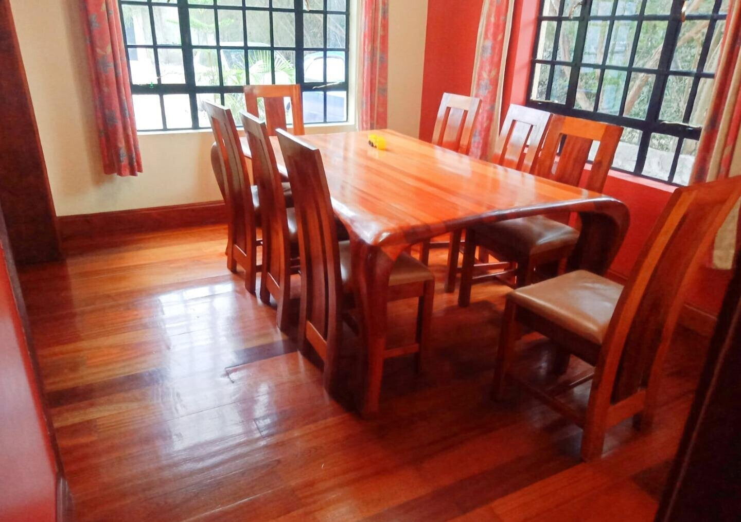 5BR All-Ensuite Mahogany-Fitted Townhouse - Kitengela