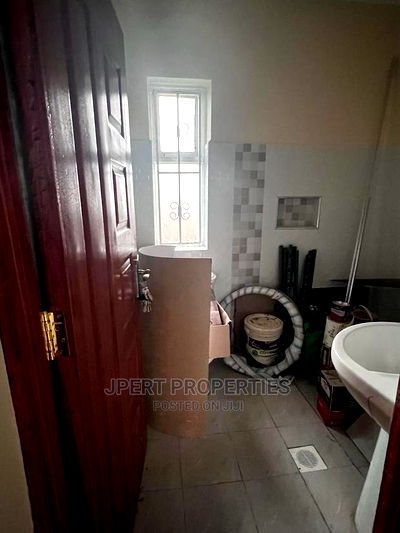 3bdrm Bungalow in Mugutha, Ruiru for sale - Image 14