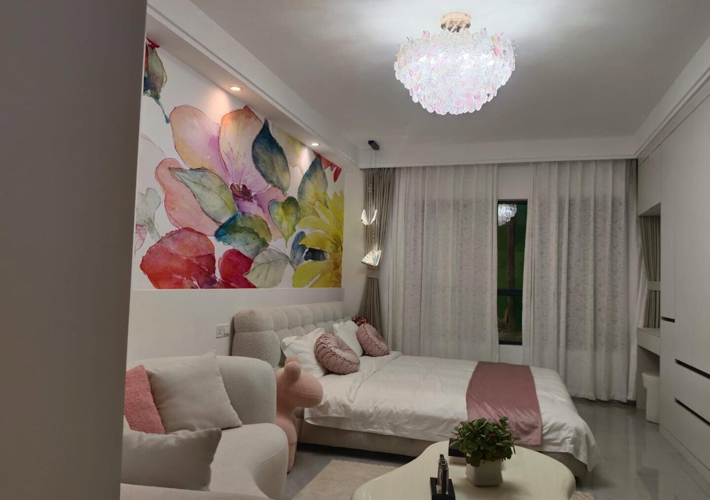 Studio Apartment with Rooftop Pool & Gym - Kilimani