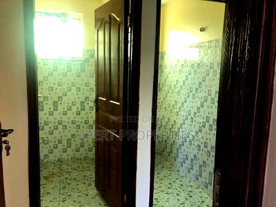 6bdrm Apartment in Wembley Apartment, Banana for sale - Image 4