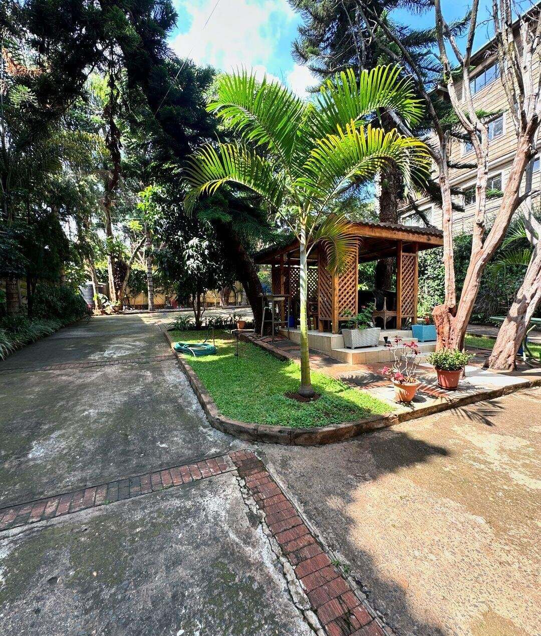 0.4 Acre Kileleshwa Plot for KSh 110M