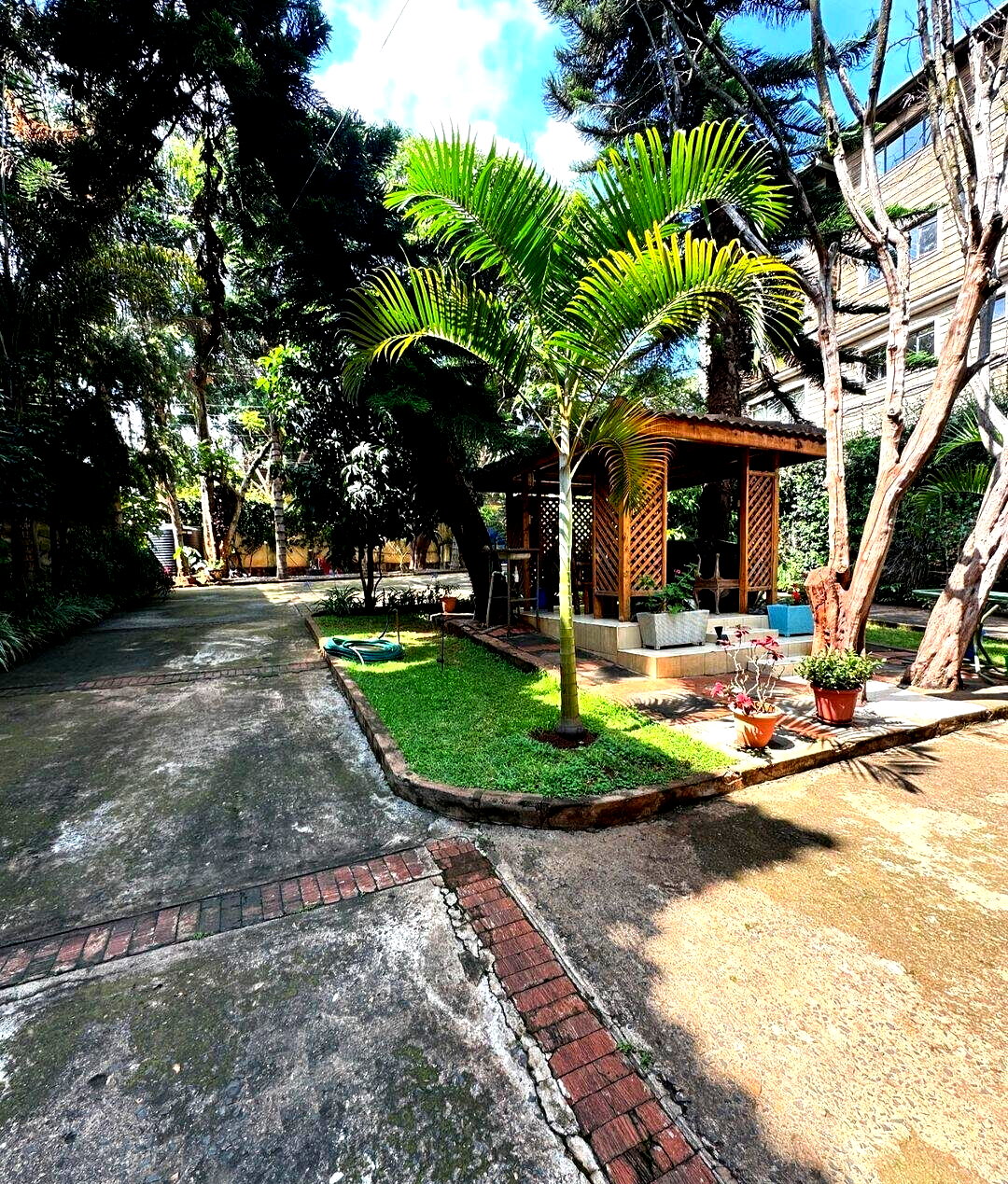 0.4 Acre Kileleshwa Plot for KSh 110M